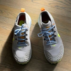 Men’s Nike Trail Wild horse hiking sneakers